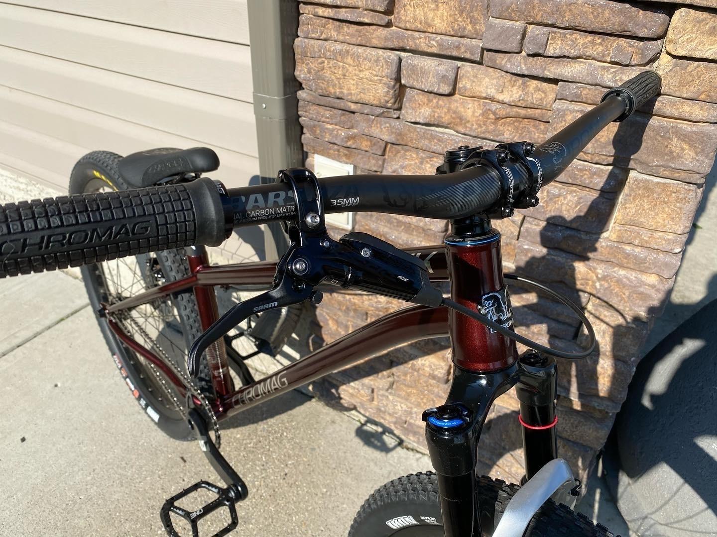 2022 CROMAG MONK Brown