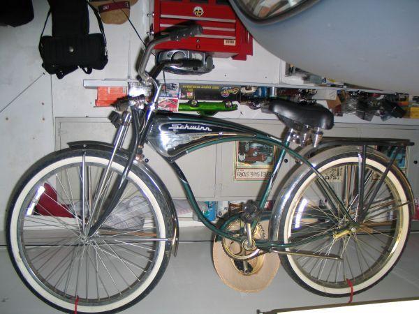 1997 Schwinn custom cruiser  Black