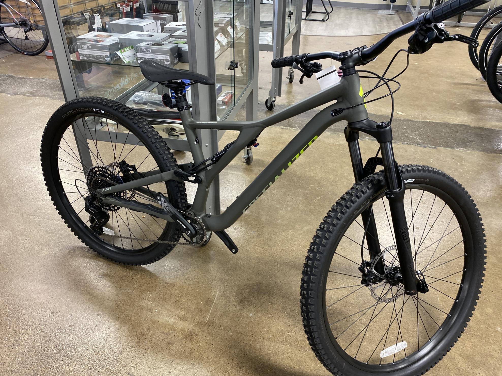 2020 Specialized Stump Jumper Green