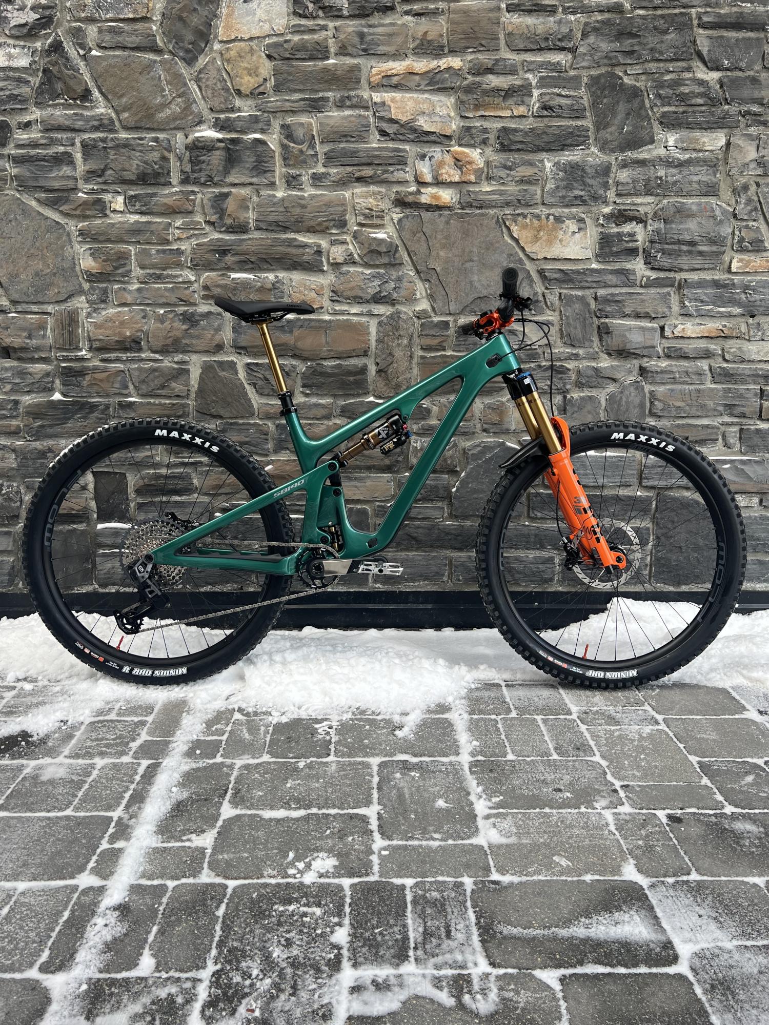 2025 Yeti SB140 Teal