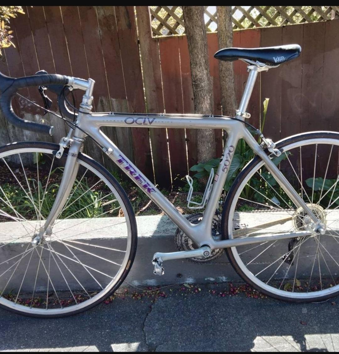 Trek 5200 Silver, gray or bare metal