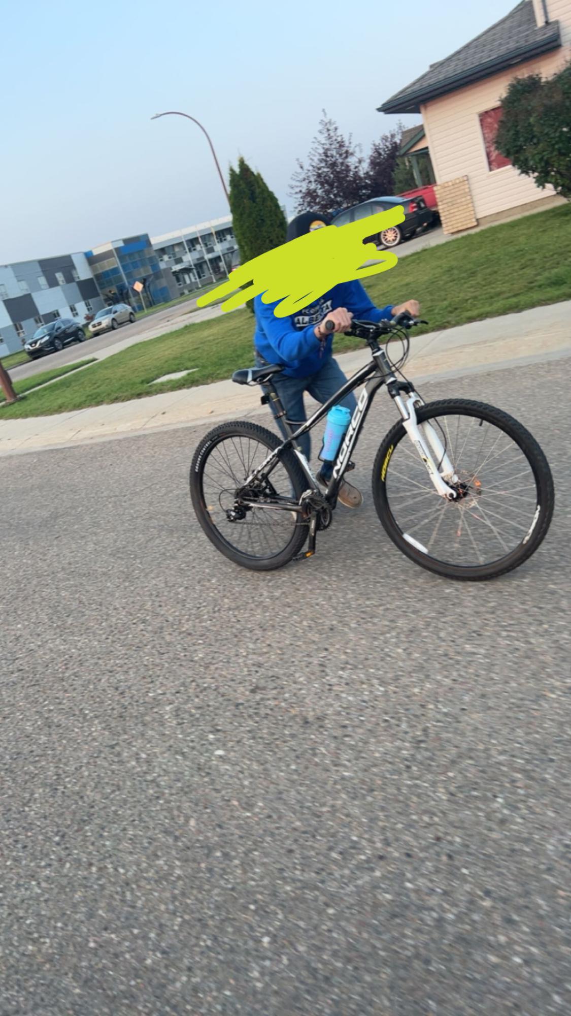 Norco Bikes Men’s frame Black and White