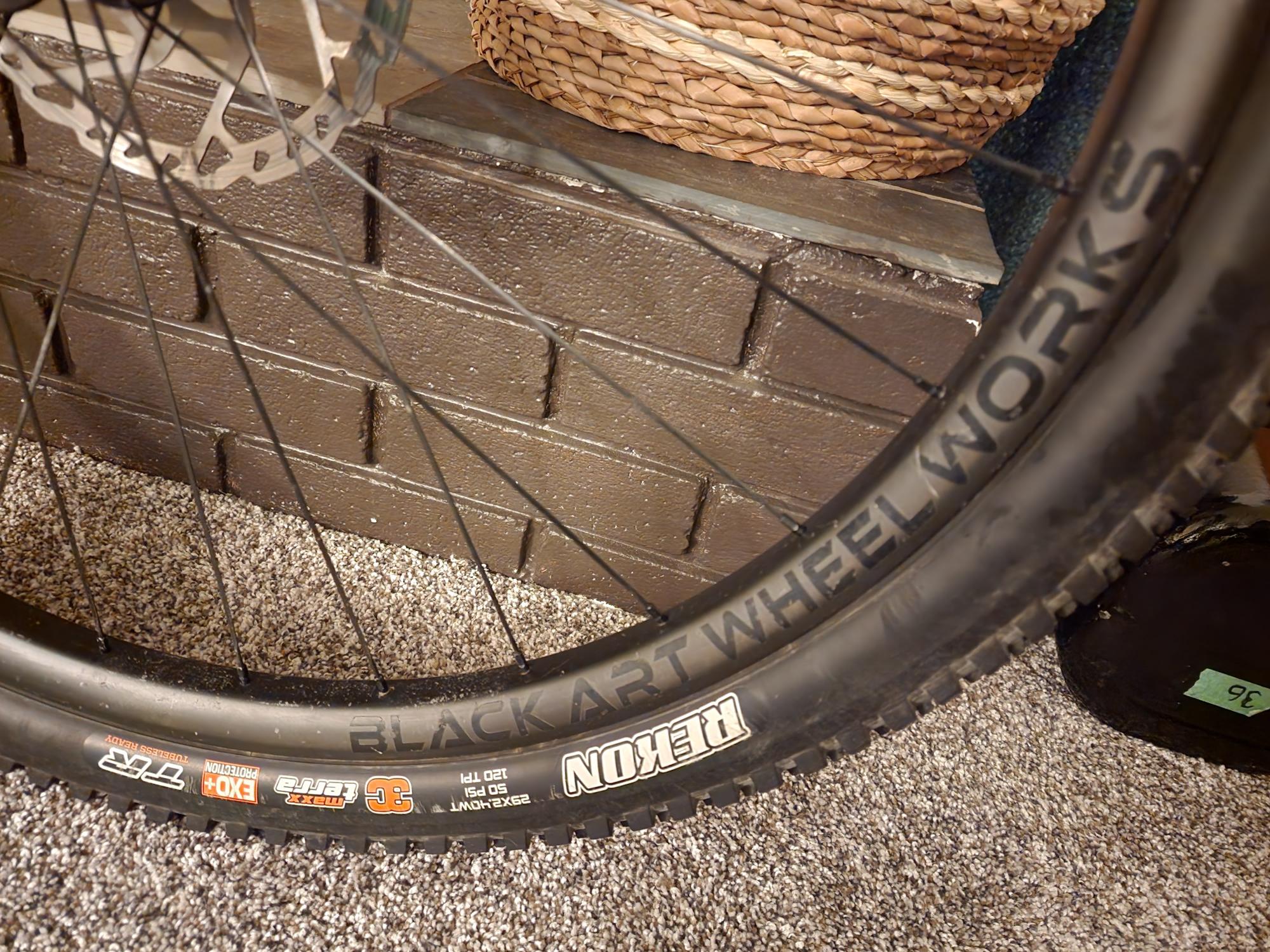 2016 Kona Big Unit Silver, gray or bare metal