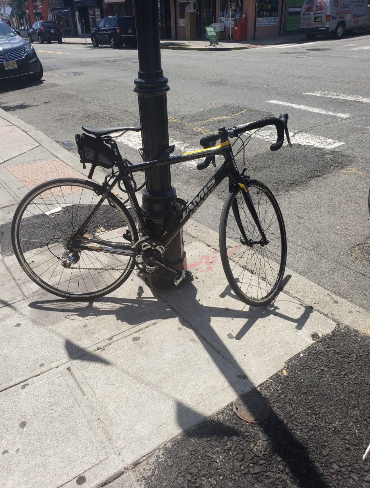 2019 Jamis Exenith Endura Sport 54 Black, Yellow or Gold, and White