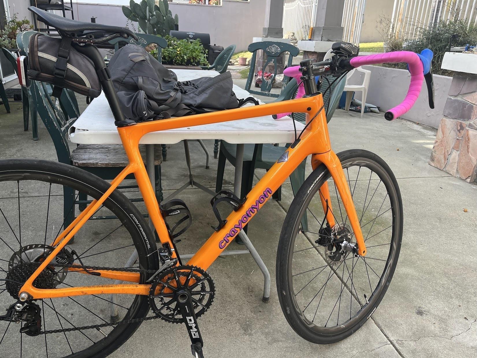Carbonda CFR1056 Orange