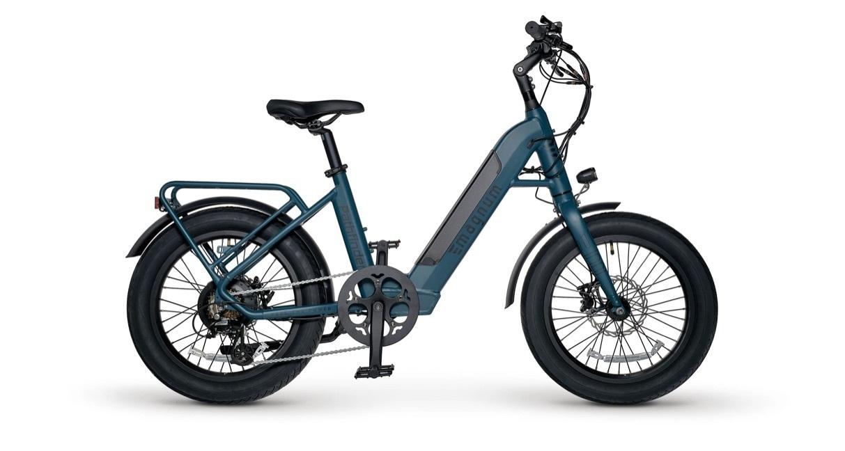 2022 Magnum Bikes Pathfinder personal mobility device (electric unicycle, etc) Green