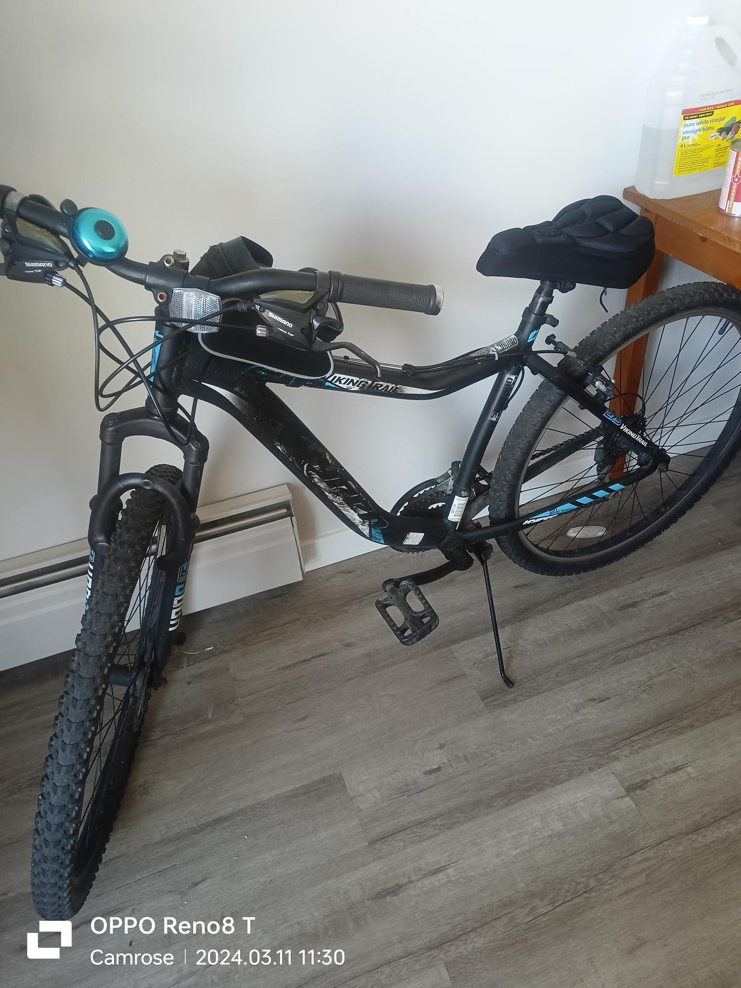 Shimano 27.5 HYPER VIKING TRAIL HT MTB Black and Blue