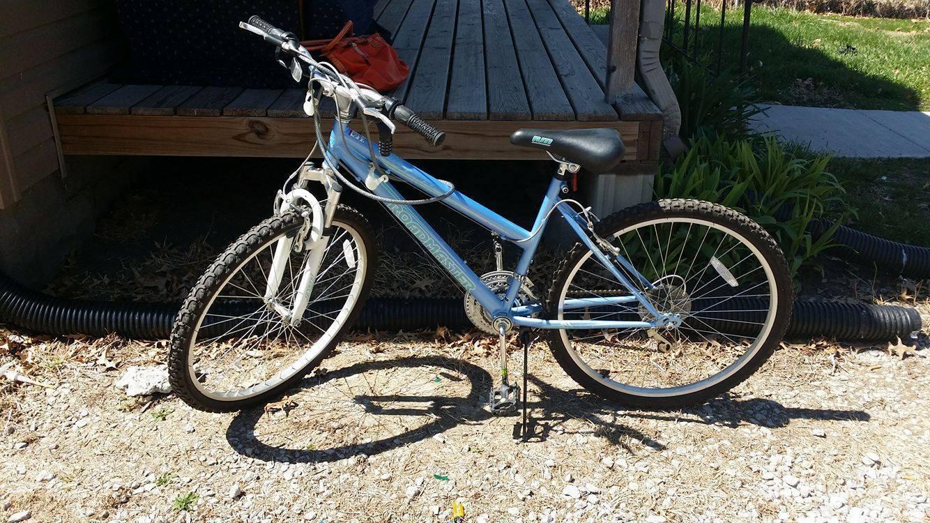 Roadmaster Ground Assault 10 Speed Blue