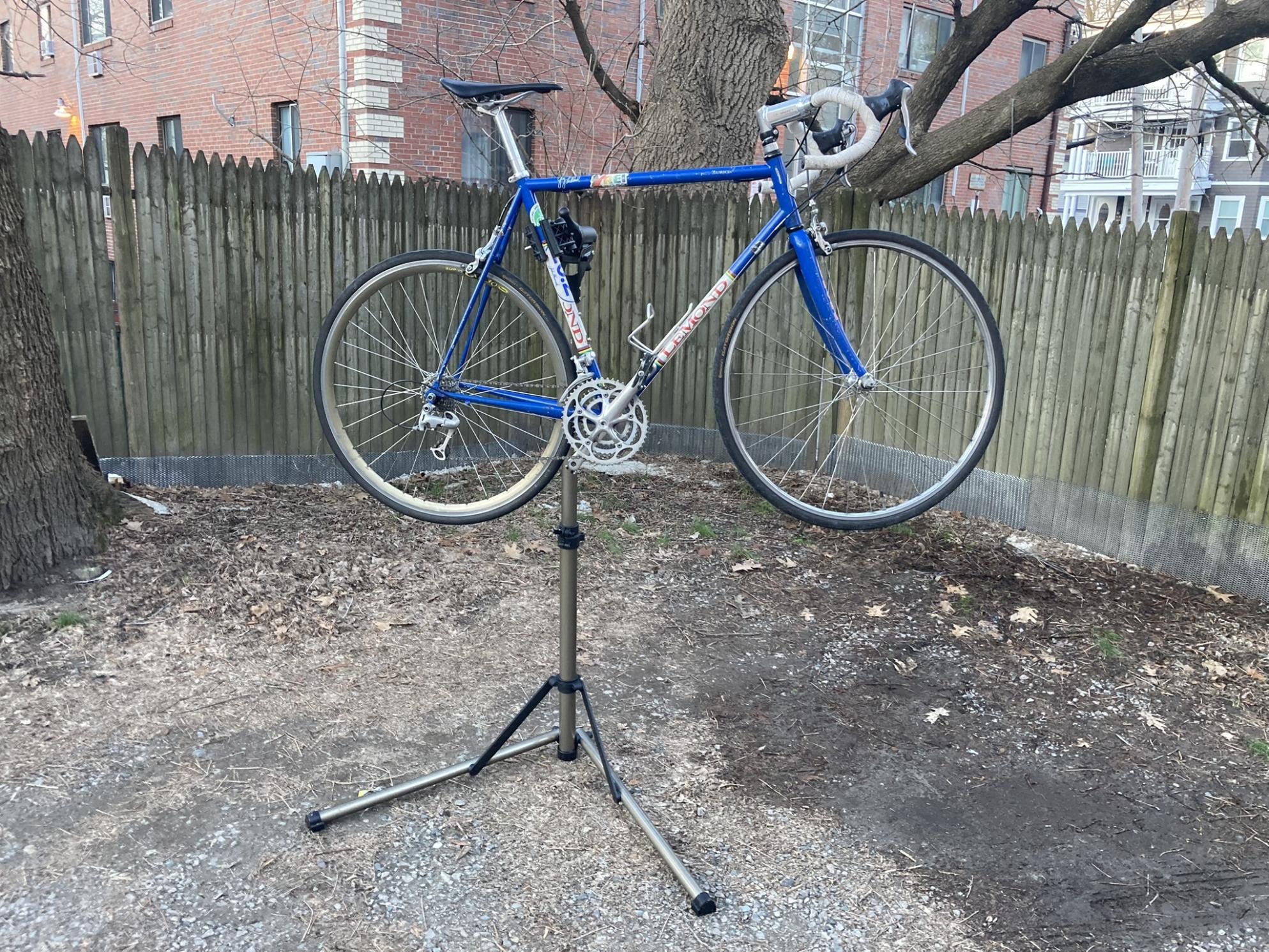 LeMond Zurich Blue and White