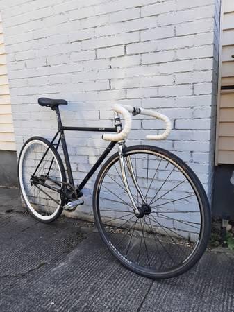 2022 Fuji S12-S Black