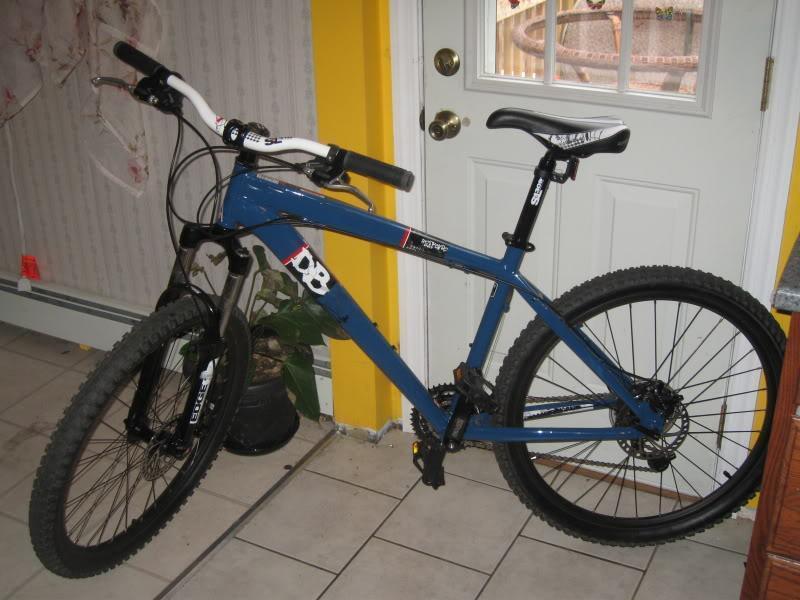 2016 Diamondback 2009 or 2010 Blue