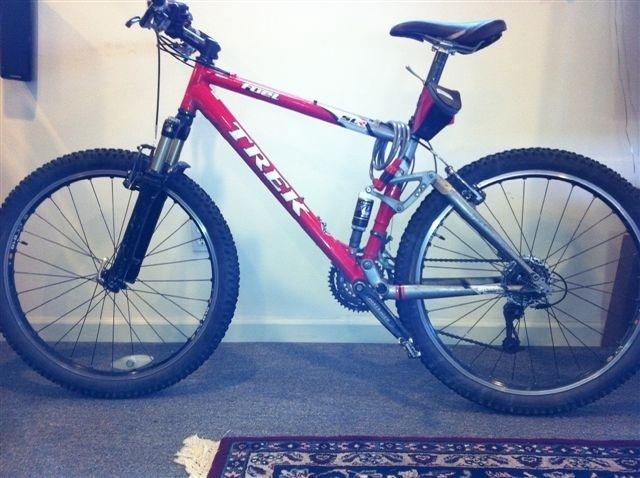 Trek Fuel SLR 90  Red