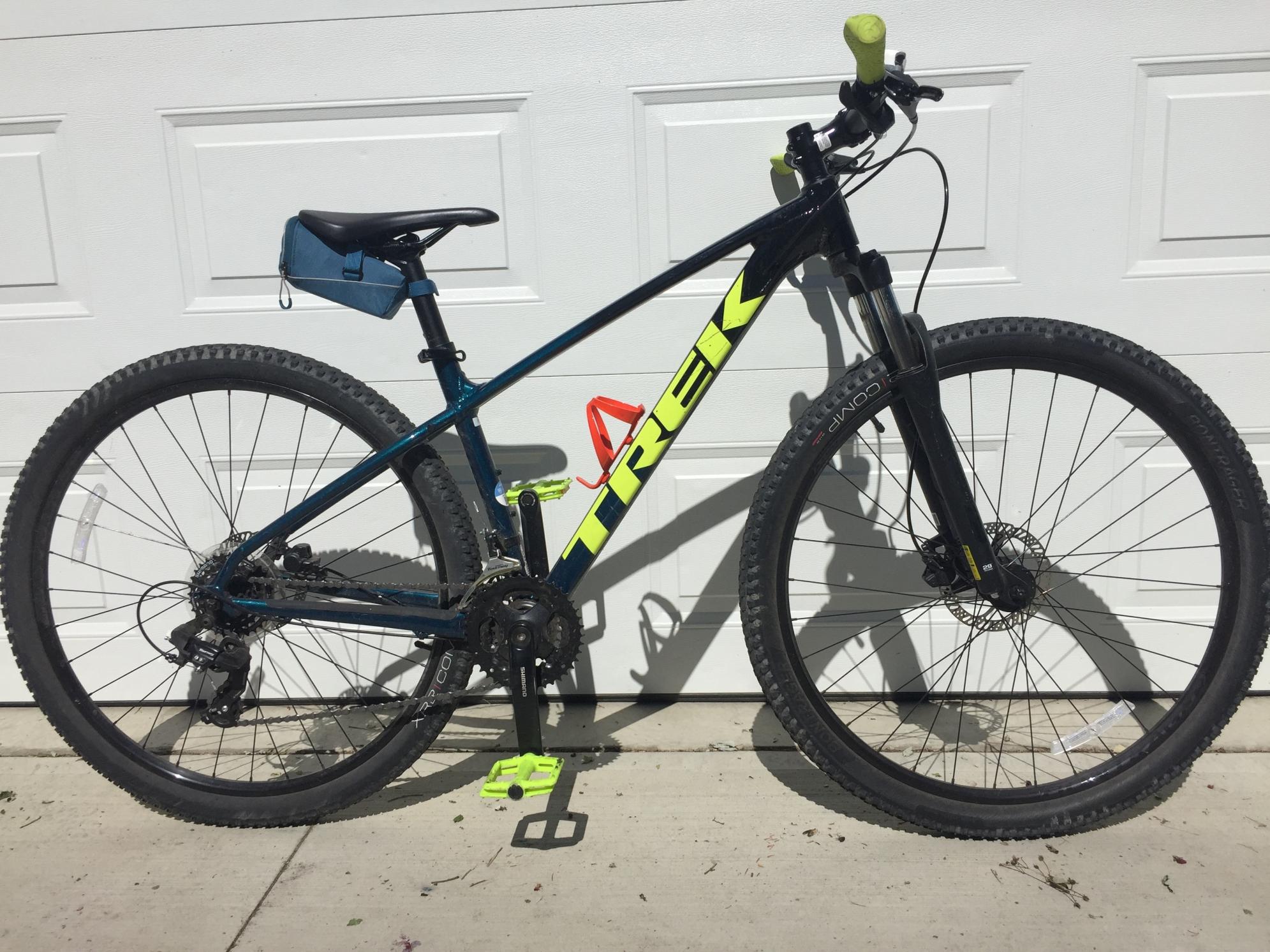2021 Trek Marlin 5 Blue and Black
