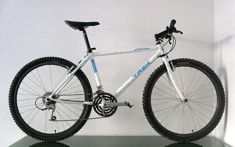 1991 Trek 8000  White