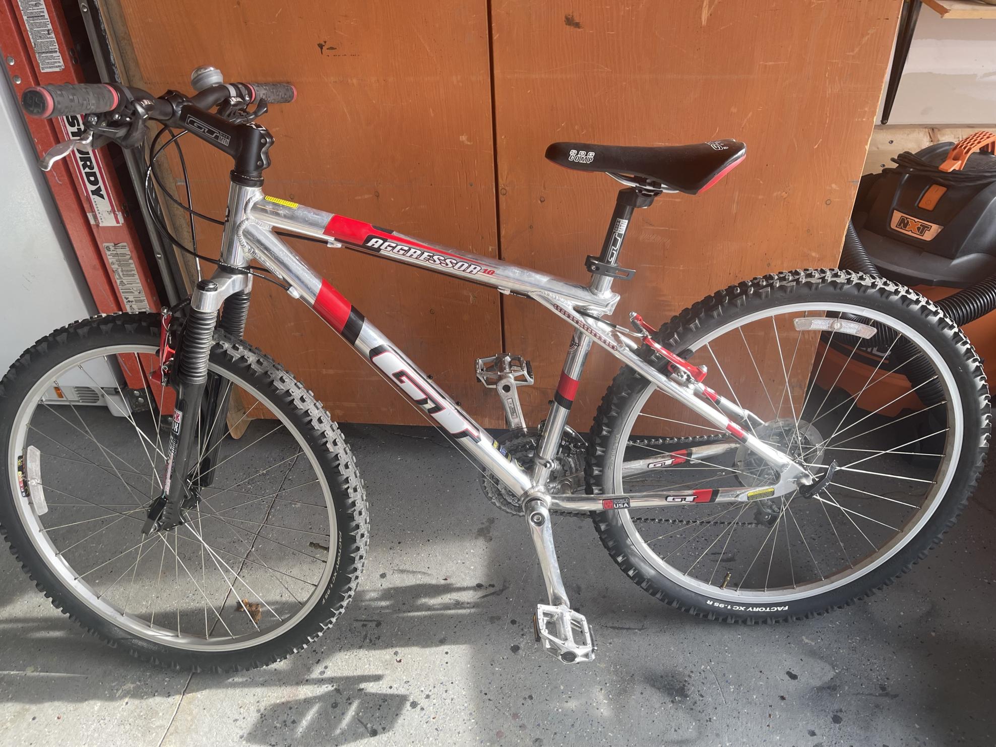 GT Bicycles Silver, gray or bare metal