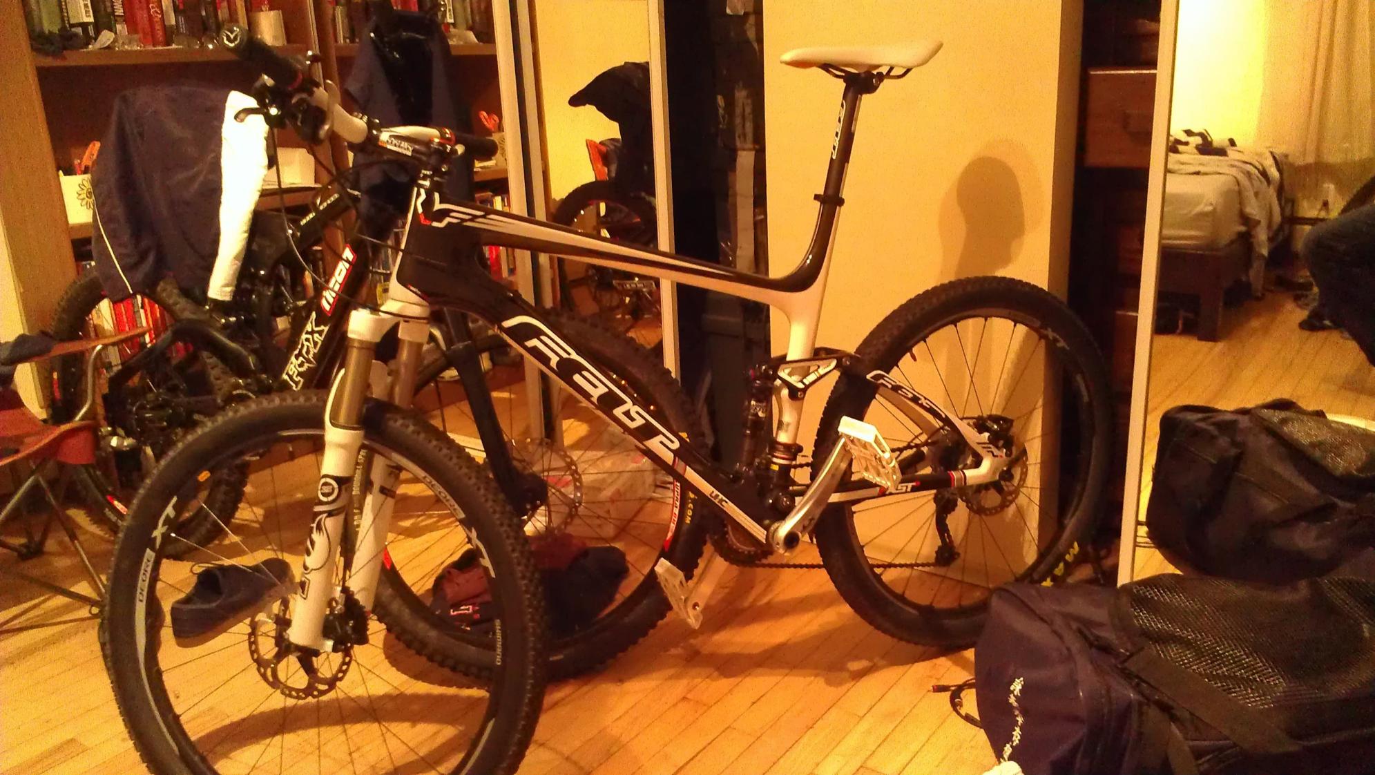 2012 Felt Edict Pro Black and White