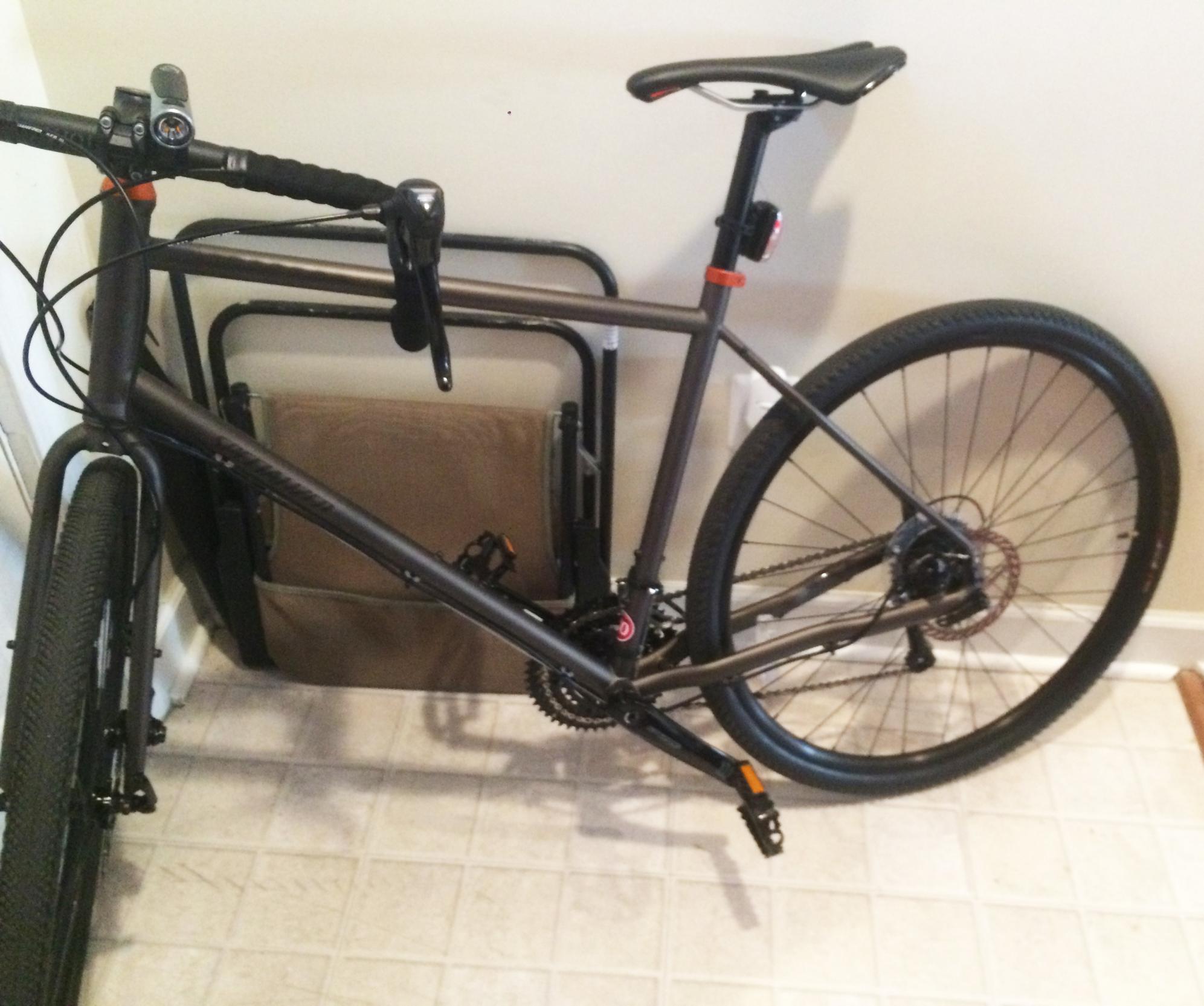2015 Specialized AWOL Silver or Gray