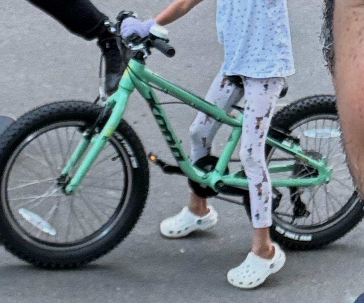 2024 Kona Green kids bike Green