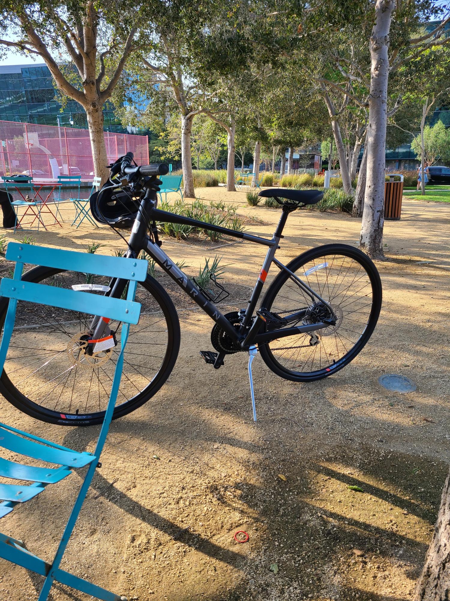 2021 Marin Bikes Fairfax 2 Black