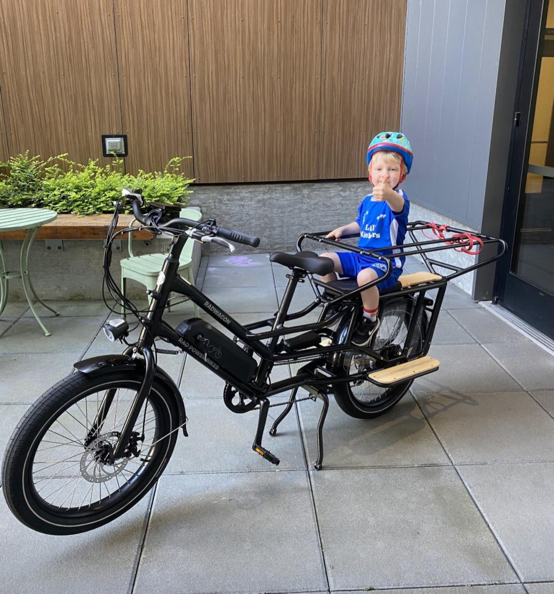 2022 Rad Power Bikes RadWagon 4 electric cargo bike Black