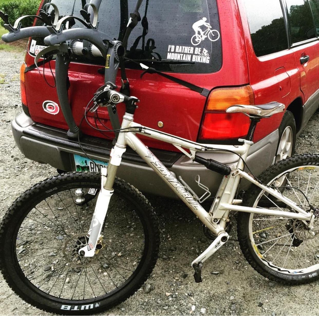 2005 Santa Cruz SUPERLIGHT Silver or Gray