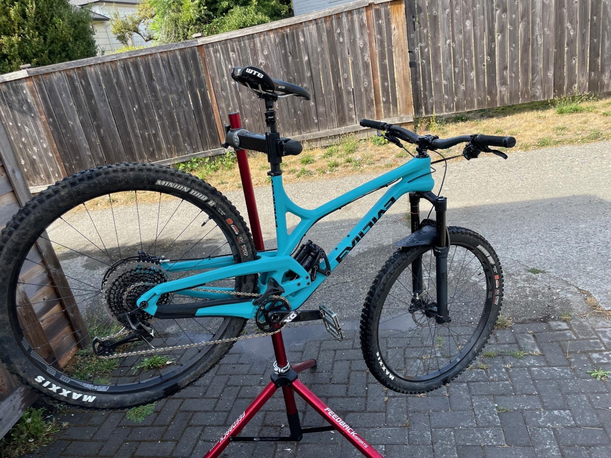 2019 Evil Offering Blue