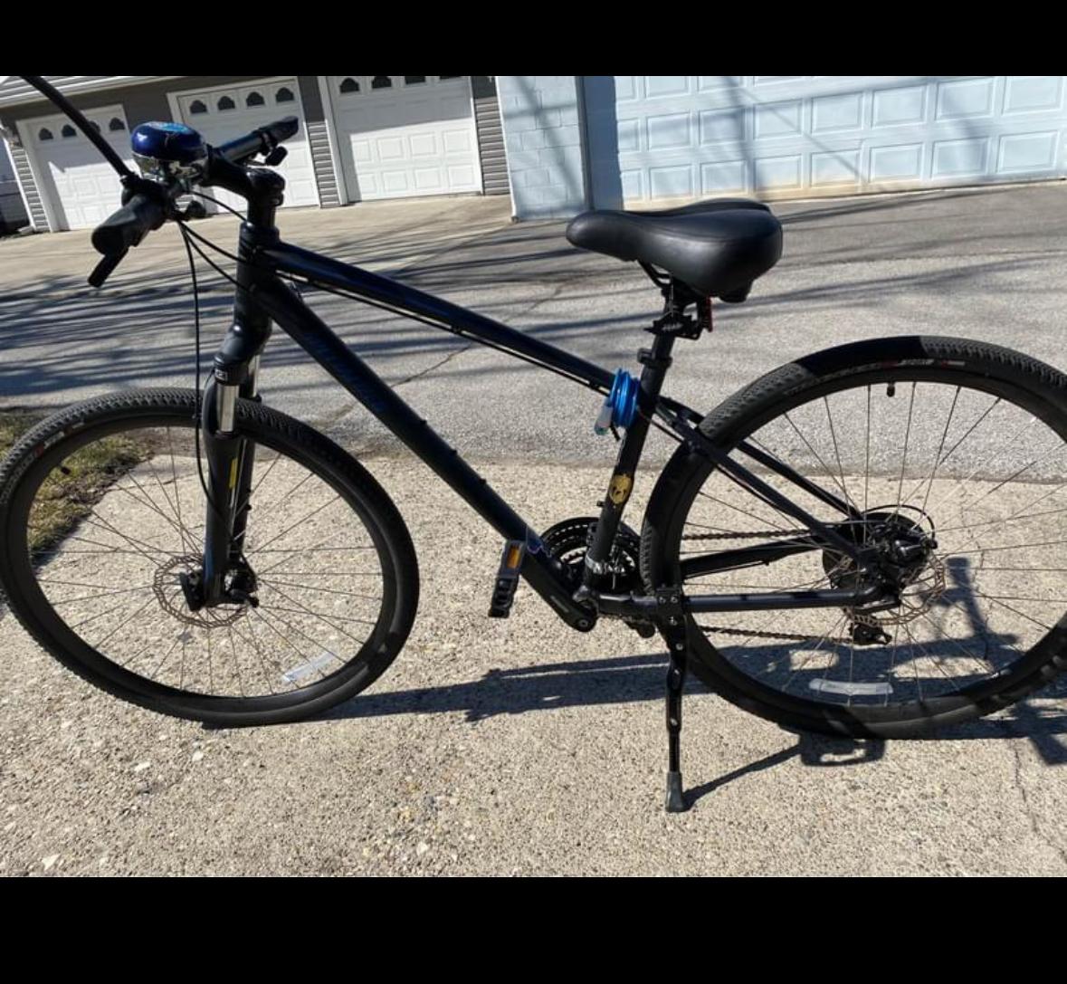 2018 Specialized Ariel Black