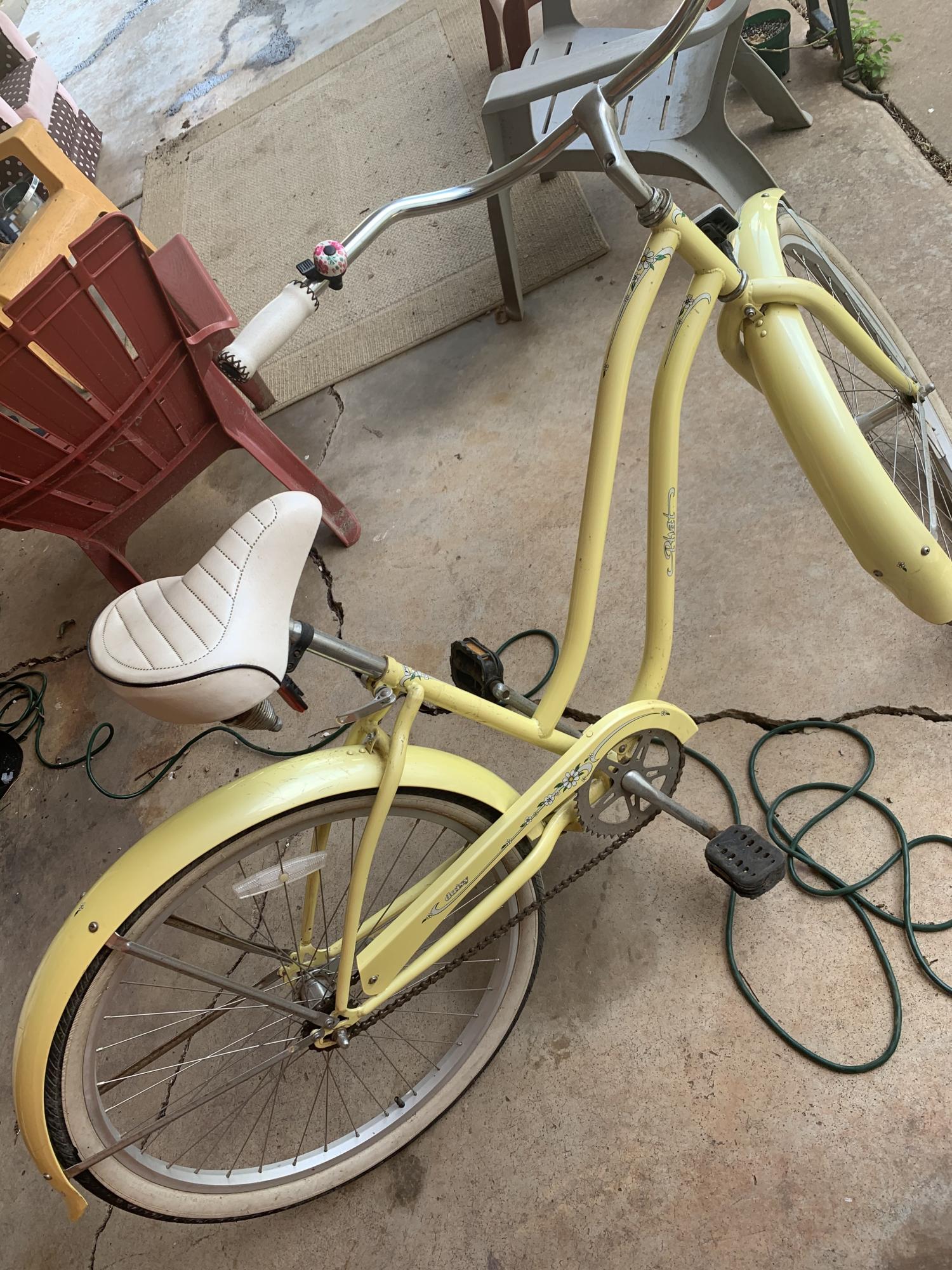 Phat Cycles Daisy 20 in girls cruiser Yellow or Gold and Stickers tape or other cover-up