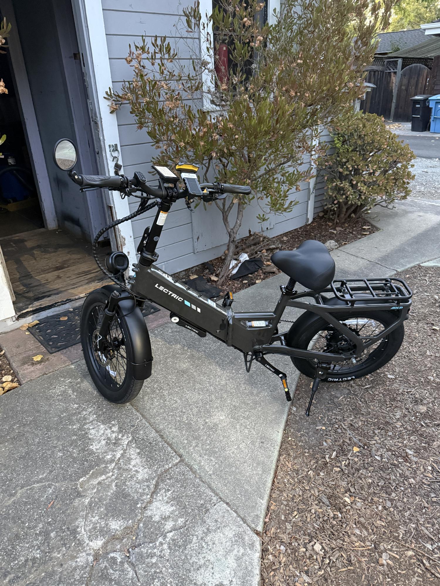 2025 Lectric eBikes XP 4.0 Step Through Black