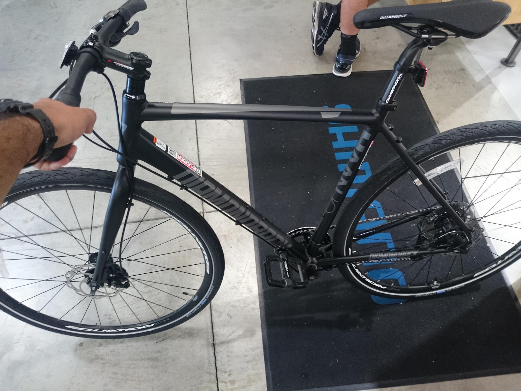 2017 Diamondback Haanjo Metro Black