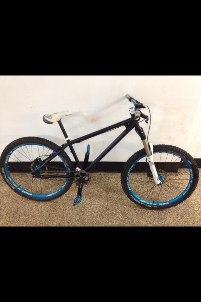 Azonic Custom Dirt Jumper Black