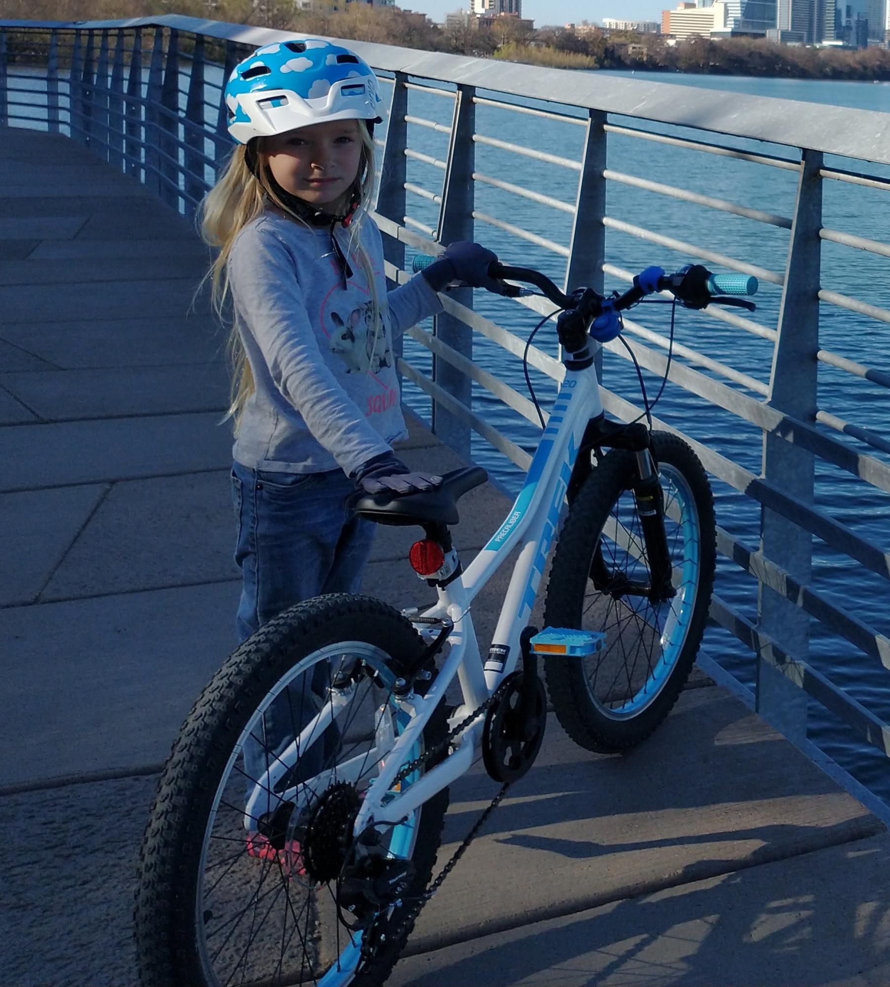 2021 Trek Precaliber 20 7-speed White and Blue