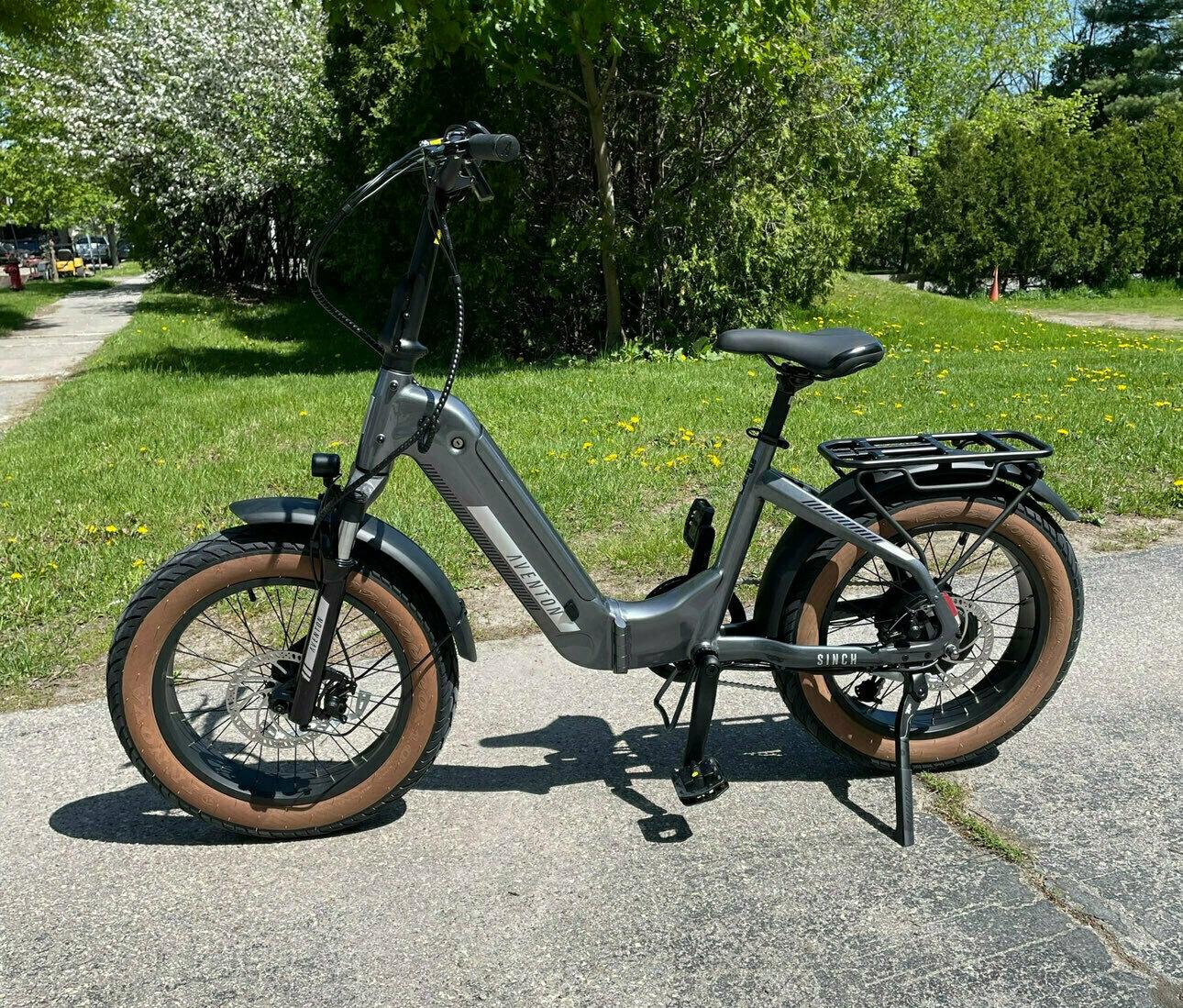 2023 Aventón Sinch 2 Silver, gray or bare metal