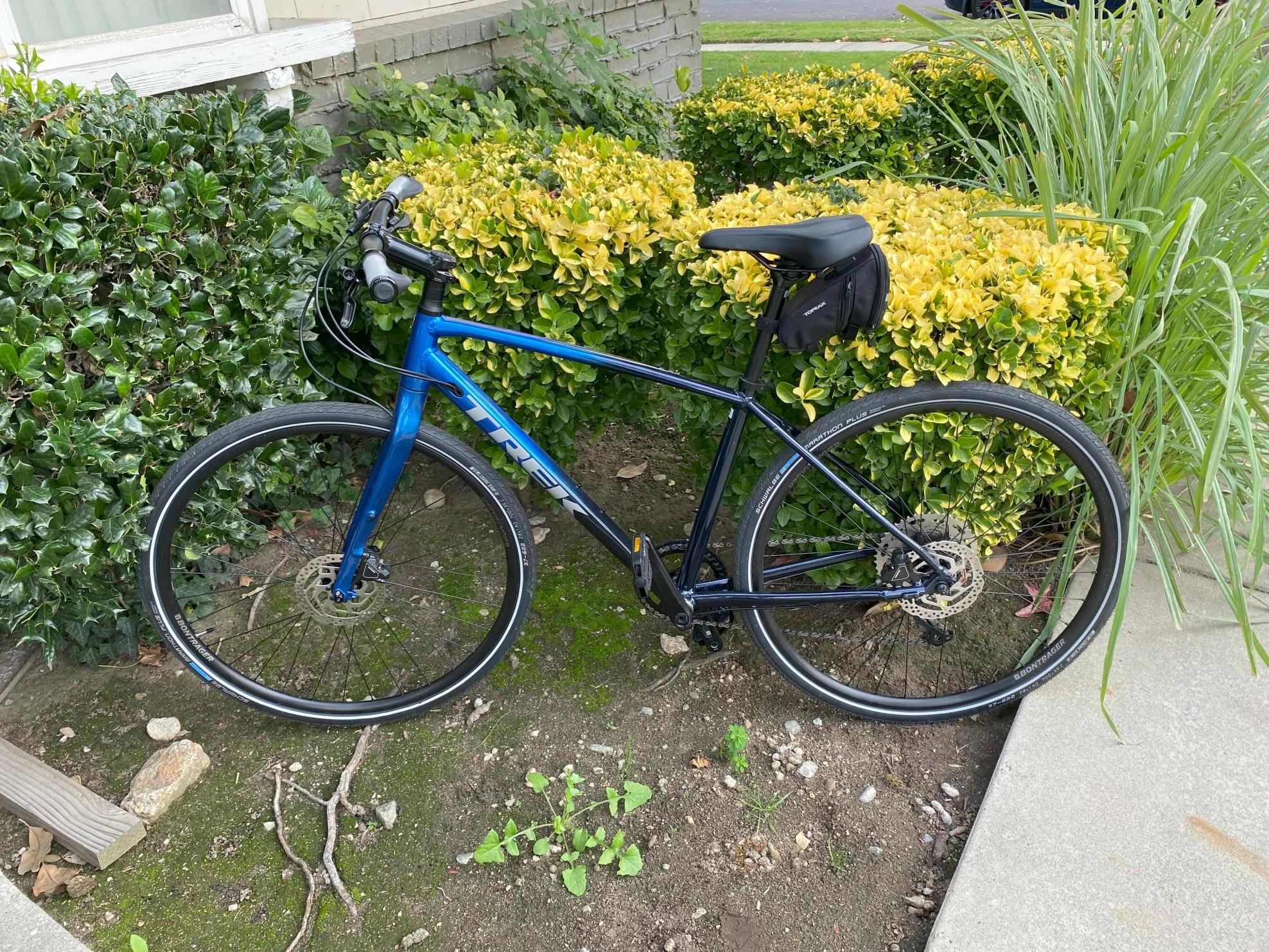 2022 Trek FX 3 Disc Blue