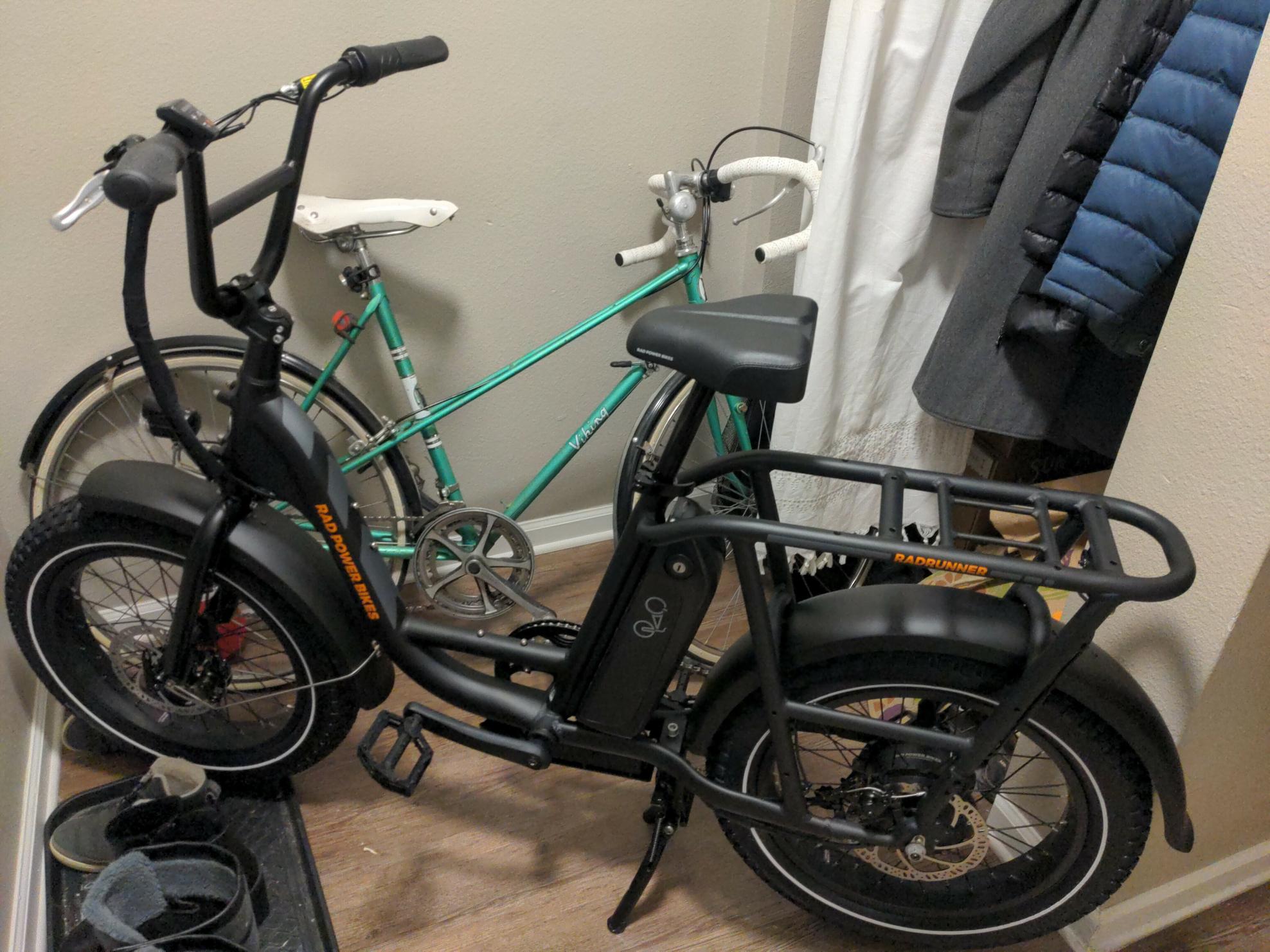 2020 Rad Power Bikes RadRunner cargo bike (rear storage) Black