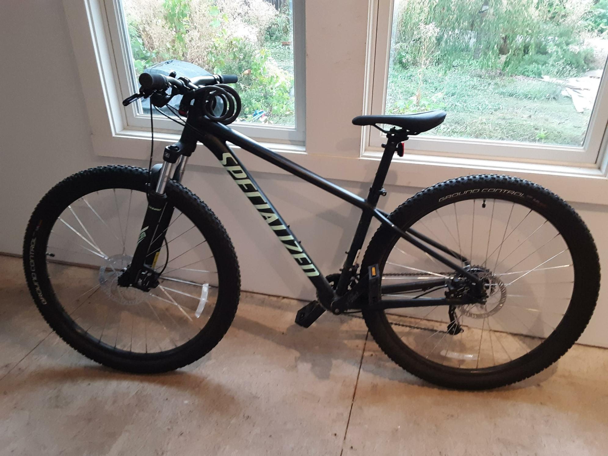 2021 Specialized Rockhopper Black and Green
