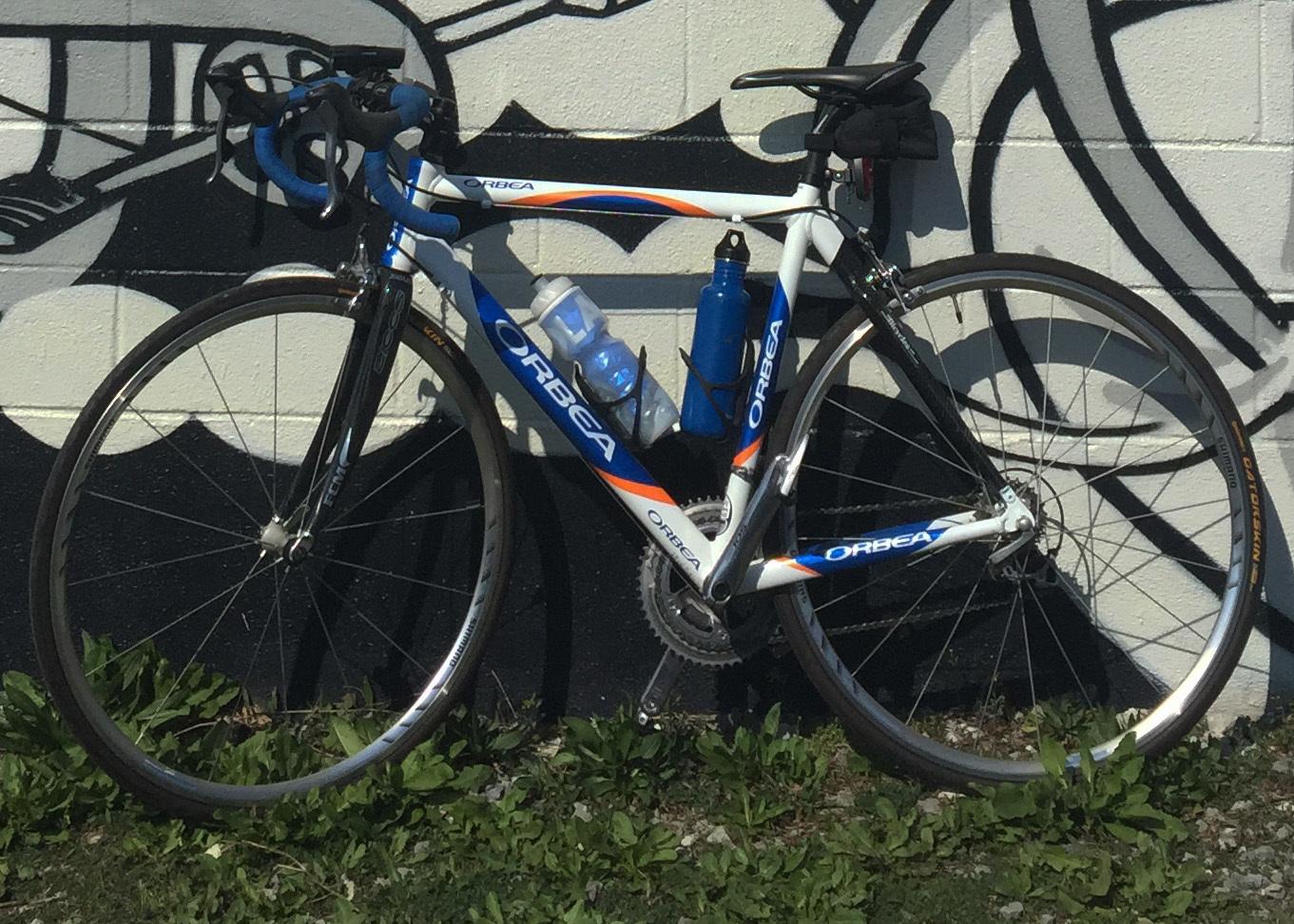2006 Orbea Dama 105 10 White, Blue, and Orange