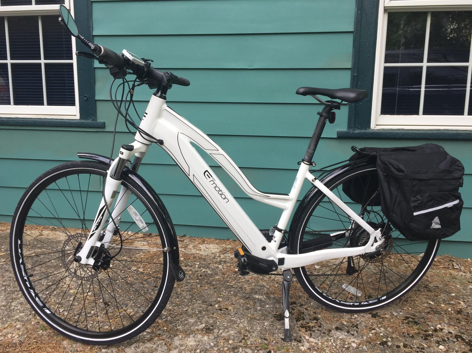 2017 Easy Motion EVO Jet M White
