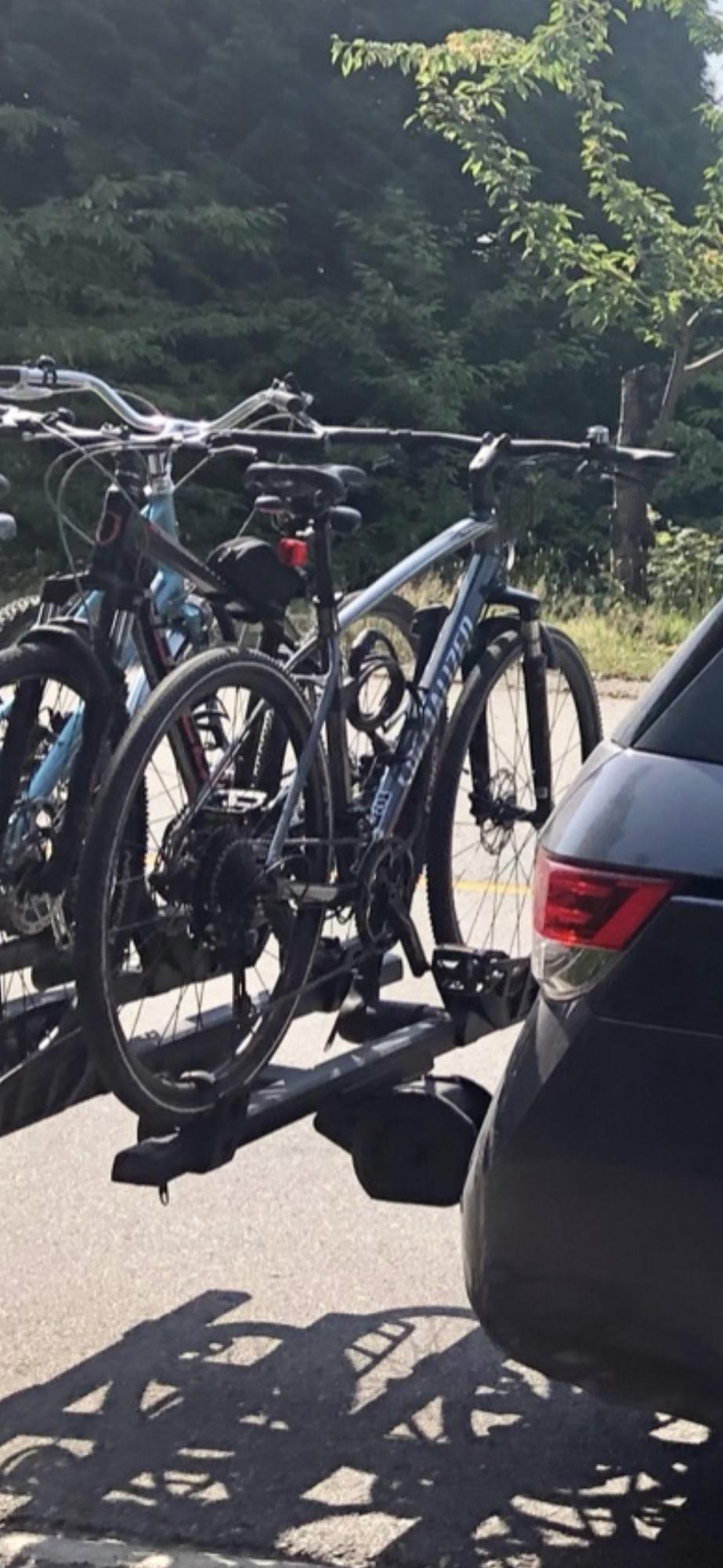 2017 Specialized Silver, gray or bare metal