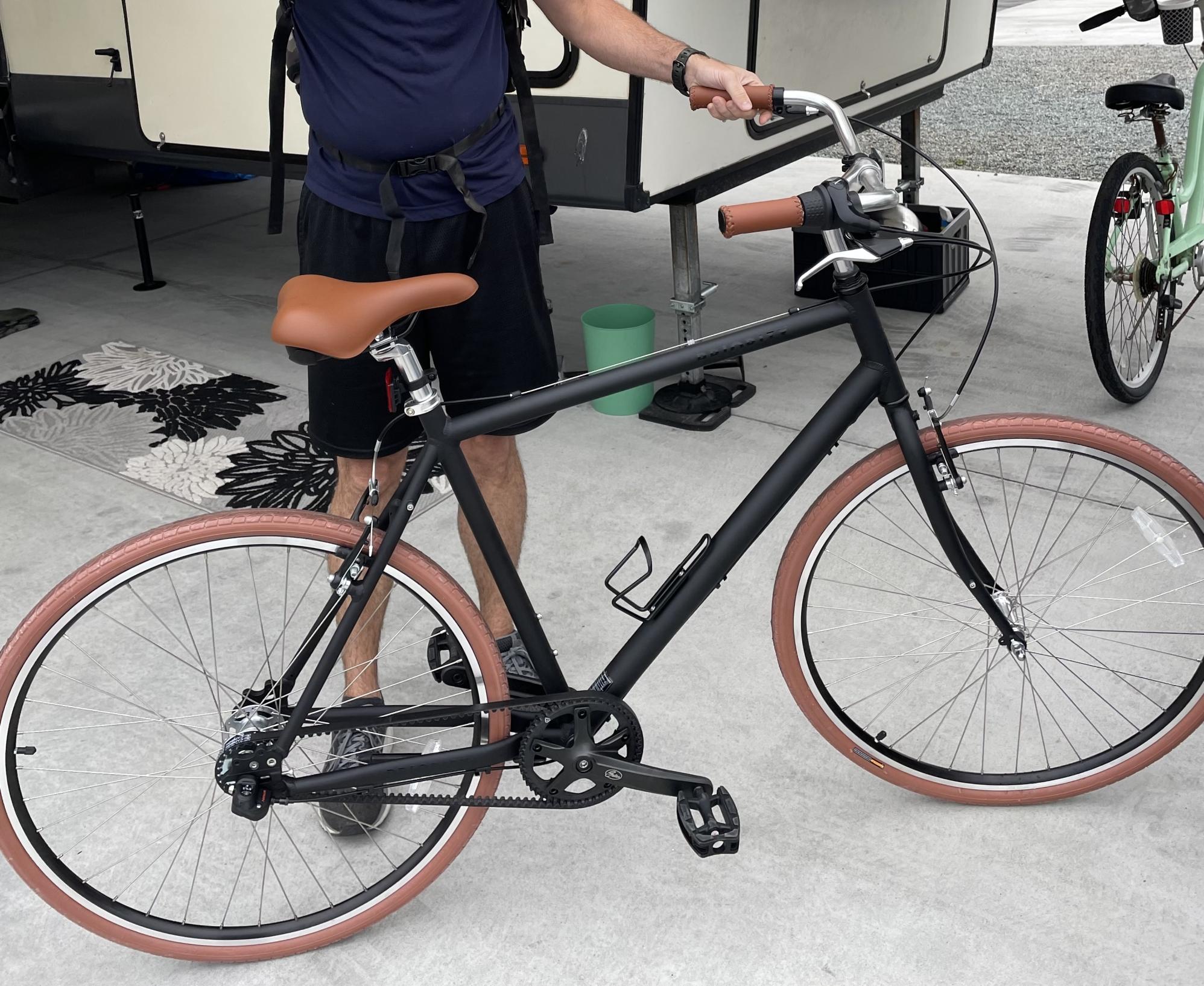 2022 Priority Bicycles Classic plus diamond Black