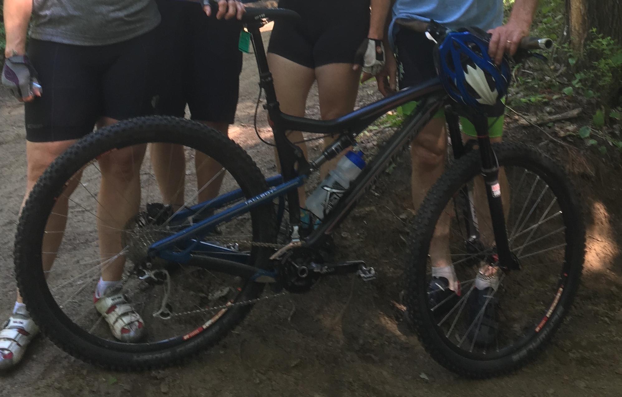 Santa Cruz Tallboy Black and Blue