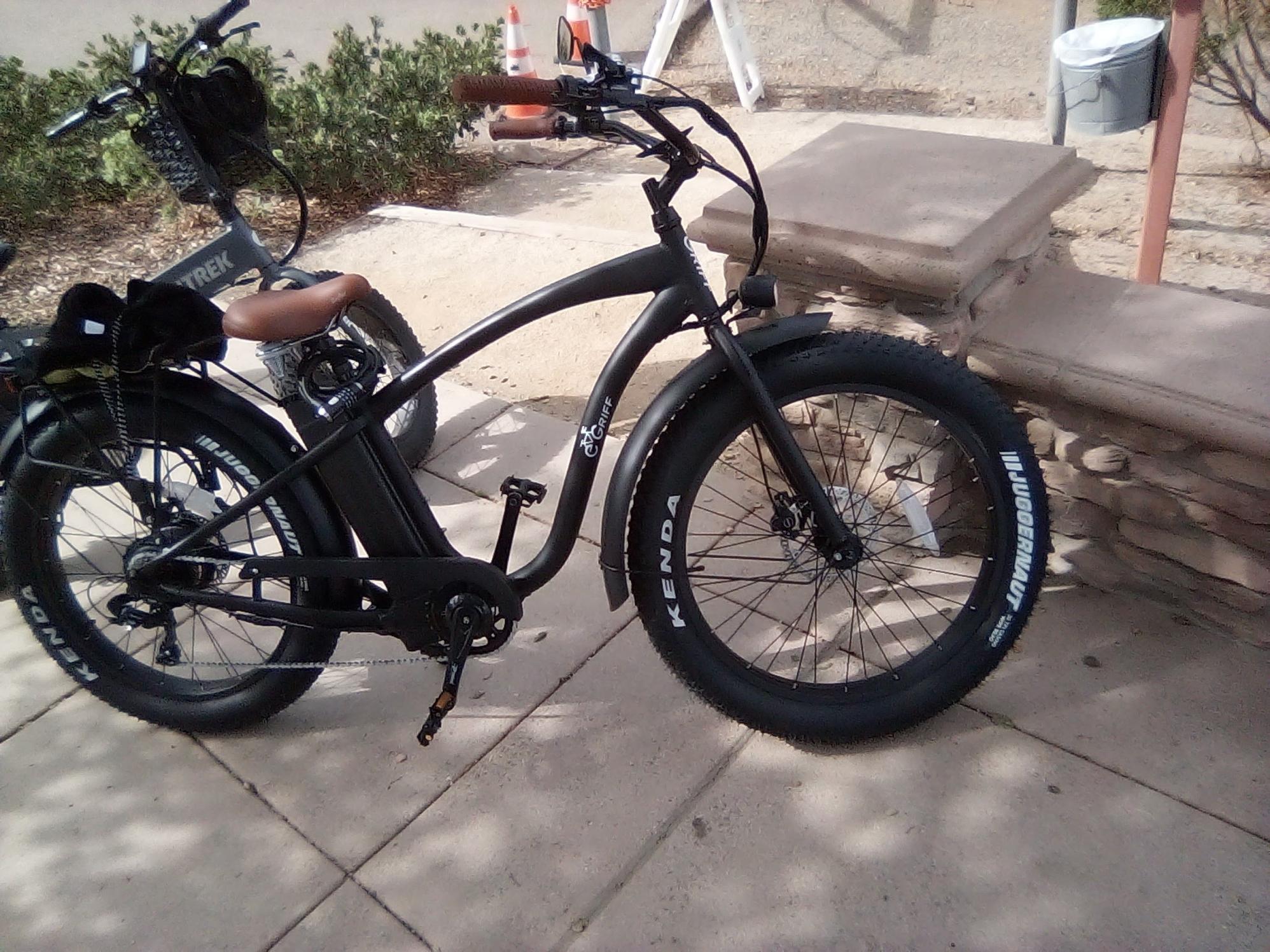 2023 Electric Bike Technologies Cruiser Black