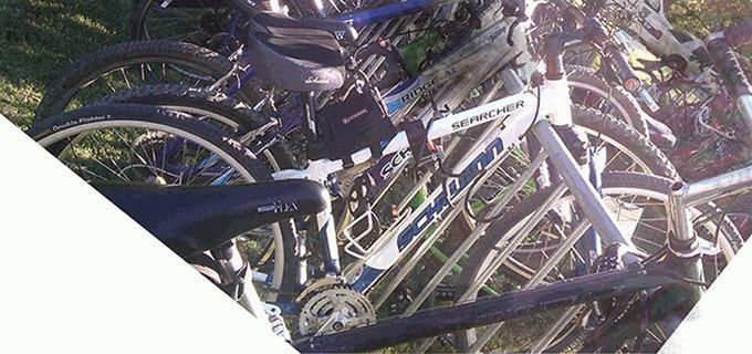 2010 Schwinn Searcher  Black