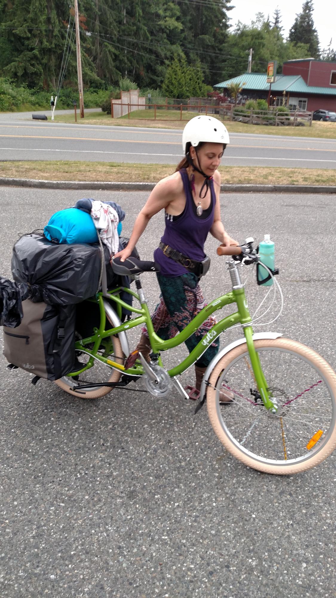 2016 Yuba Boda Boda v3 cargo bike (rear storage) Green