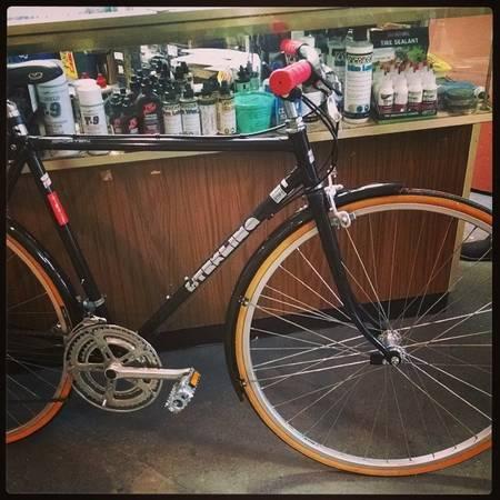 Sterling Bicycle Co. road bike  Black