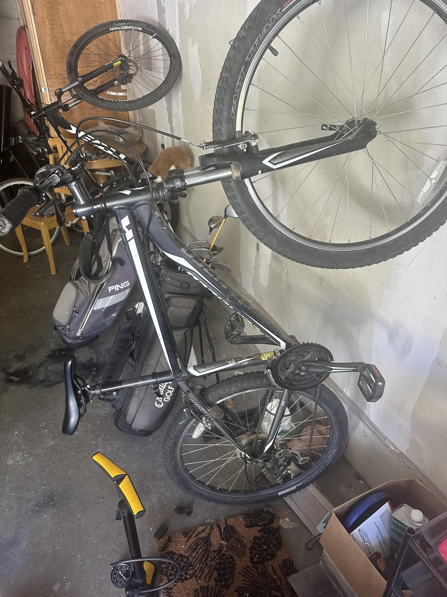 2009 Specialized Hardrock Black