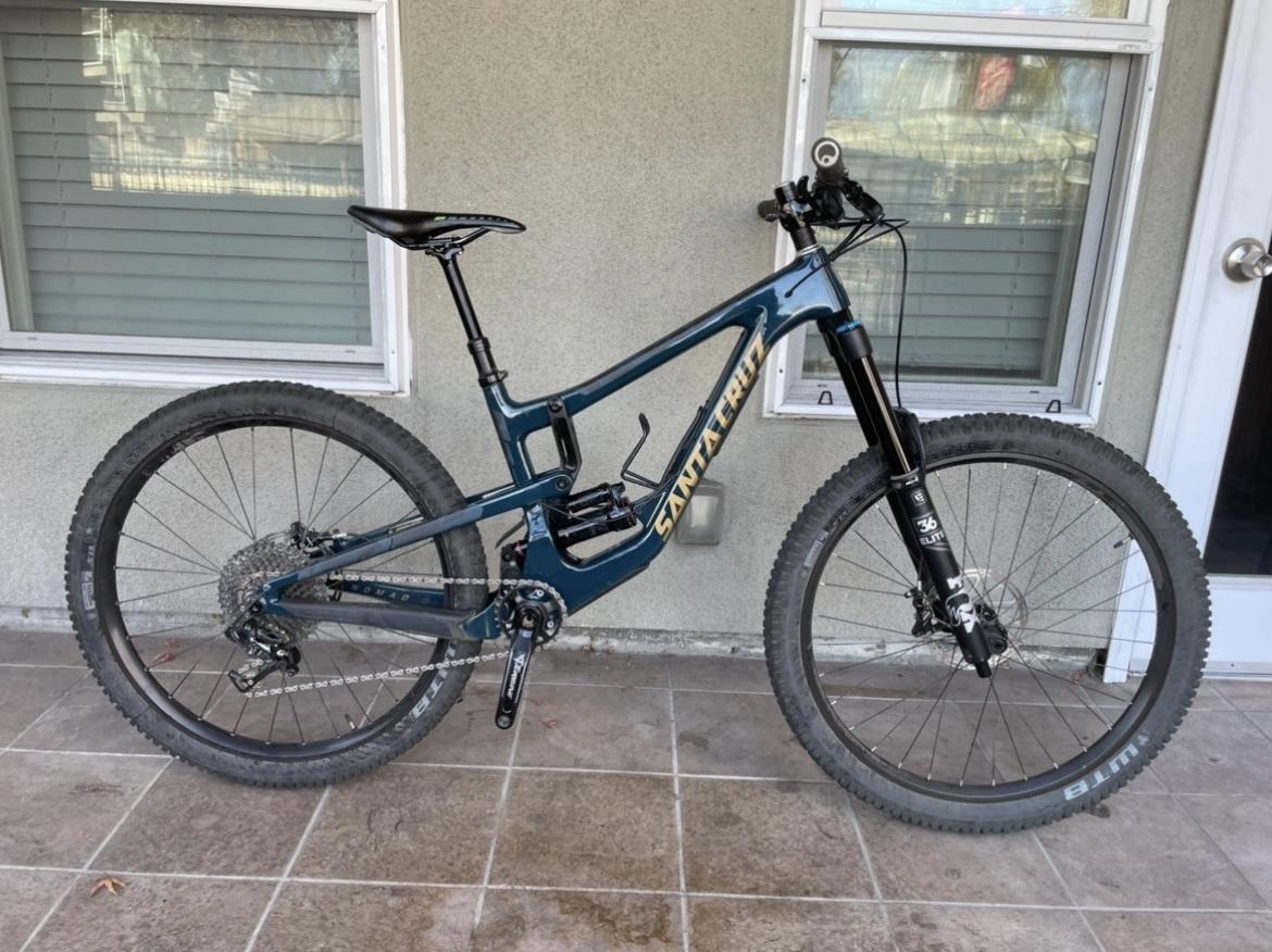 2018 Santa Cruz Nomad Green