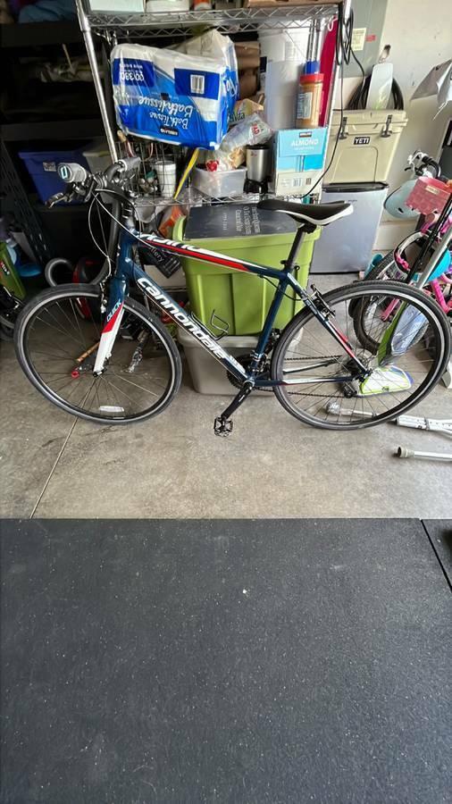 Cannondale Quick 4 Blue