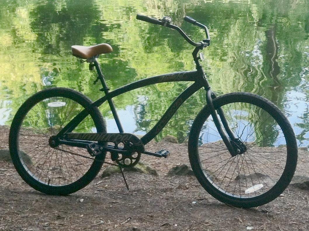 2013 Magna Nantucket Black