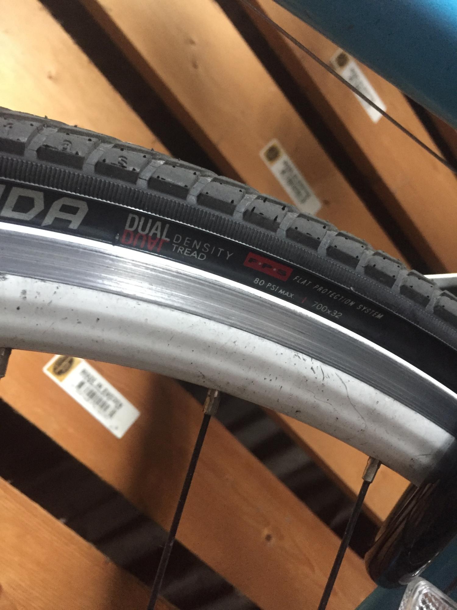 SCOTT Blue with white handle bars Blue and White